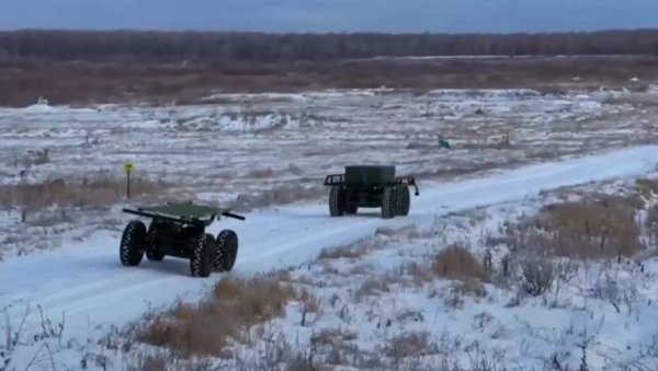 predstavljen-,,depesa”-–-najsavremeniji-borbeni-dron:-opasan-je-i-moze-da-obavi-mnogo-toga-–-odbrana-rusije-na-najvisem-nivou-(foto/video)