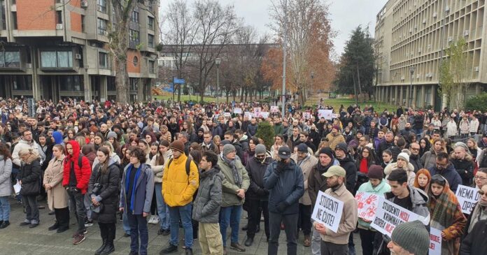 vlast-kaze:-zahtevi-ispunjeni!-studenti-tvrde:-nastavljamo-blokade!-kako-ce-se-razmrsiti-ovaj-cvor?