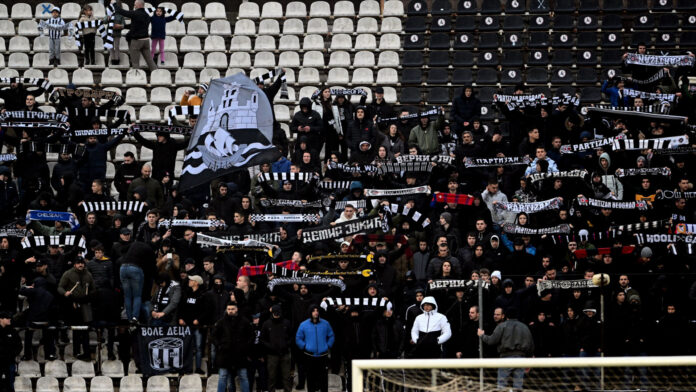 “nasa-stranka-je-partizan!”-grobari-pozvali-navijace-u-nis:-zelimo-da-se-vise-ne-delimo