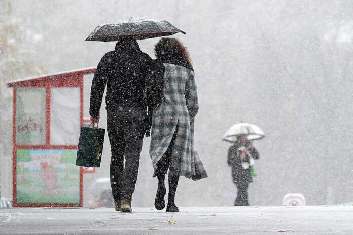 otkriveno-kada-pocinje-sneg!-meteorolozi-rhmz-objavili-najnoviju-najavu-vremena:-cela-zemlja-u-zoni-padavina,-evo-gde-ce-se-prvo-zabeleti!