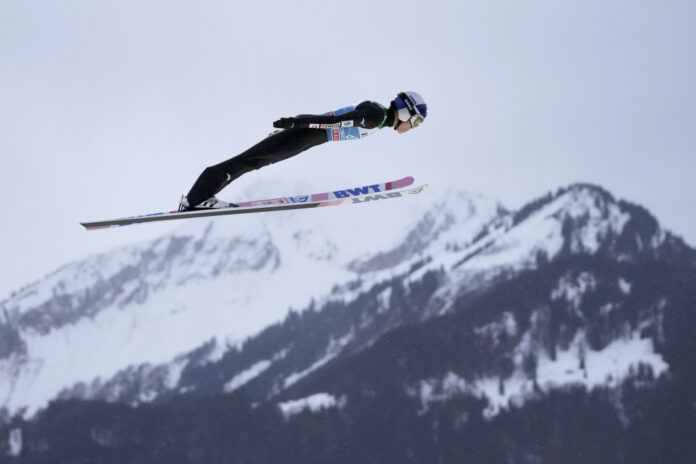 neka-se-pripreme-svi-ljubitelji-ski-skokova:-turneja-cetiri-skakaonice-pocinje-–-evo-gde-mozete-pratiti-ovaj-zimski-spektakl!