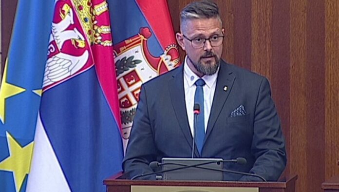 mir-bozji-u-srcima-i-domovima:-cestitka-balinta-juhasa,-predsednika-skupstine-vojvodine