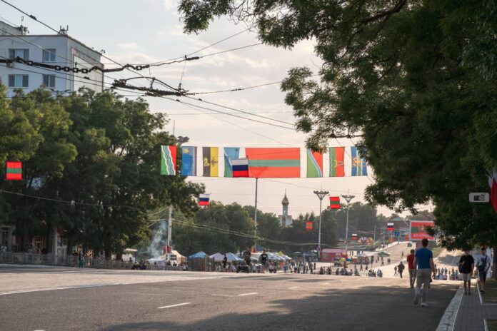 hvalili-su-se-da-ce-biti-„ruska-svajcarska“,-ali-ih-je-putin-ostavio-na-cedilu:-potpuni-kolaps-u-regionu-koji-se-zakleo-na-vernost-kremlju