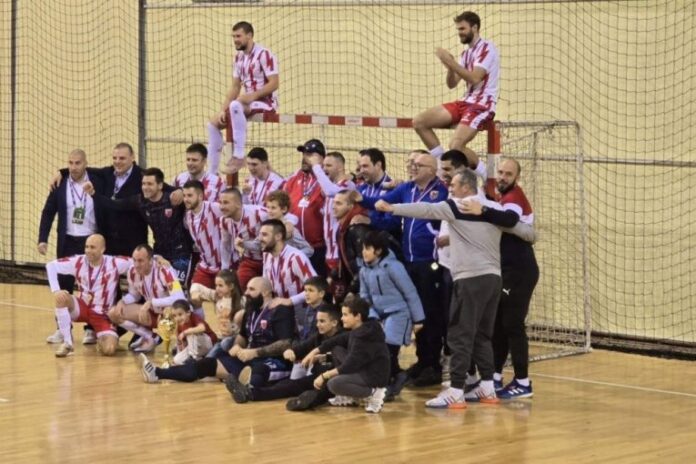 zvezda-isprasila-partizan!-crveno-beli-brojali-do-sest-i-prigrlili-trofej-kupa!-(foto-galerija,-video)