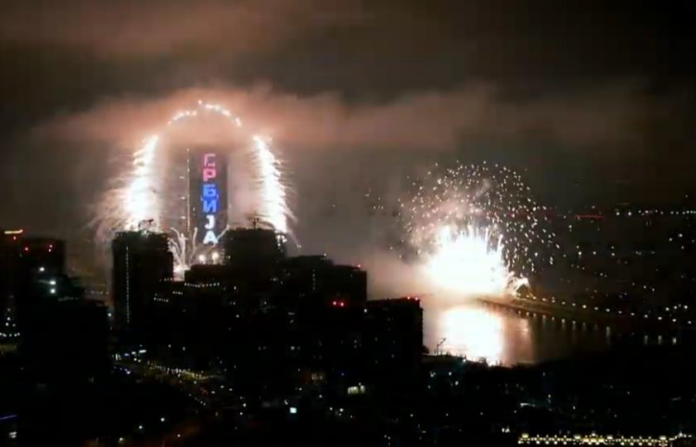 “srbija”-zasvetlela-na-kuli-beograd!-spektakularnim-vatrometom-obelezen-pocetak-srpske-nove-2025.-godine-–-pogledajte-velicanstvene-prizore!-(foto)