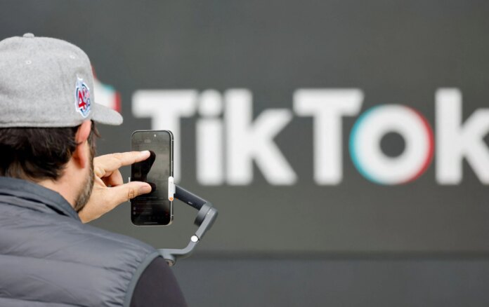 tiktok-nedostupan-u-americi,-sta-ce-se-dalje-desavati