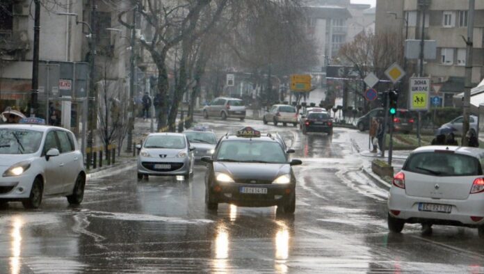 rhmz-upozorio,-preti-nam-opasno-vreme:-ukljuceni-meteoalarmi-zbog-ove-tri-pojave