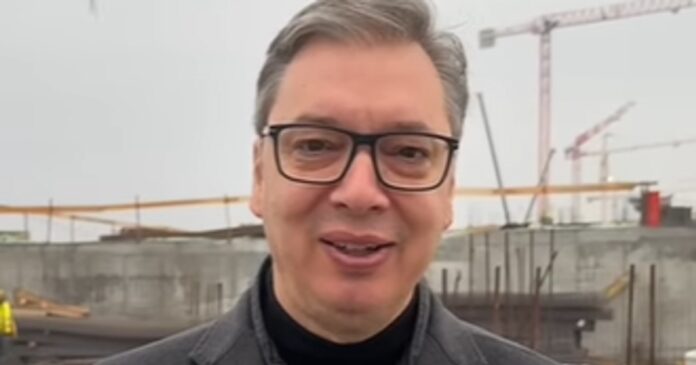 “ekspo-se-gradi,-srbija-radi”-vucic-obisao-radnike-na-gradilistu:-kada-pogledate-ovo-ne-mozete-da-ne-budete-ponosni-(video)