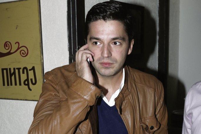 estradna-bomba!-vlada-stanojevic-stigao-u-beograd,-pogledajte-kako-danas-izgleda-cuveni-srpski-kazanova!-(foto)