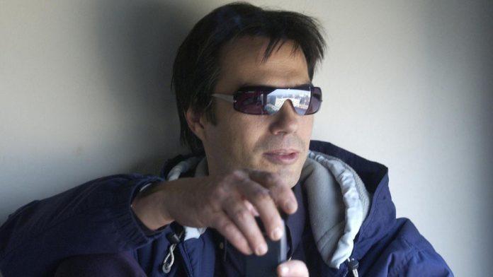 zene-su-zbog-naseg-glumca-padale-u-trans-evo-kako-danas-izgleda-cuveni-zavodnik:-ima-duzu-kosu,-a-zbog-narkotika-je-zapostavio-karijeru