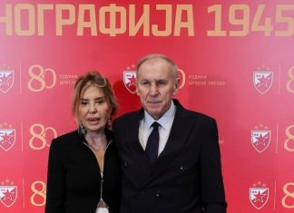 U BOLNICI SMO: Prvo oglašavanje Dragana Džajića nakon što je njegovoj supruzi pozlilo na promociji monografije Crvene zvezde! (VIDEO) u-bolnici-smo:-prvo-oglasavanje-dragana-dzajica-nakon-sto-je-njegovoj-supruzi-pozlilo-na-promociji-monografije-crvene-zvezde!-(video)