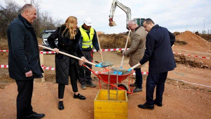 nice-nova-policijska-stanica-u-lazarevcu:-korak-napred-ka-bezbednijem-mestu-za-zivot