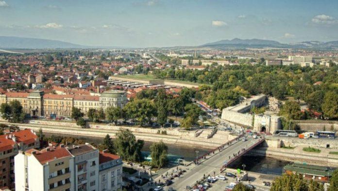 “ovaj-zakon-‘svoj-na-svome’-je-prava-stvar”-nislije-zadovoljno-cekaju-u-redu-da-predaju-zahteve-za-legalizaciju,-prijem-na-24-lokacije