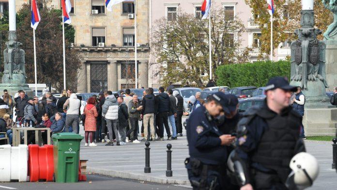 cacilend-je-otkazao-novu-godinu:-da-li-je-gradonacelnik-svestan-toga-sta-je-u-stvari-rekao-kad-je-izjavio-da-„ne-mozemo-garantovati-bezbednost“?