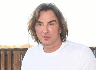 ŽELJKO MITROVIĆ NAJAVIO PROMENE U “ELITI 9” Od proleća će ponovo u rijaliti uvesti njega: “Postaviću i koševe na imanju” zeljko-mitrovic-najavio-promene-u-“eliti-9”-od-proleca-ce-ponovo-u-rijaliti-uvesti-njega:-“postavicu-i-koseve-na-imanju”