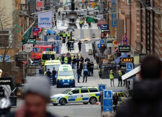 DECA VOJNICI HARAJU ULICAMA! Nekada je ova zemlja u Evropi bila najbezbednija, u njoj živi dosta Srba, a danas je u GROTLU HAOSA: Nasilje je postalo svakodnevica deca-vojnici-haraju-ulicama!-nekada-je-ova-zemlja-u-evropi-bila-najbezbednija,-u-njoj-zivi-dosta-srba,-a-danas-je-u-grotlu-haosa:-nasilje-je-postalo-svakodnevica