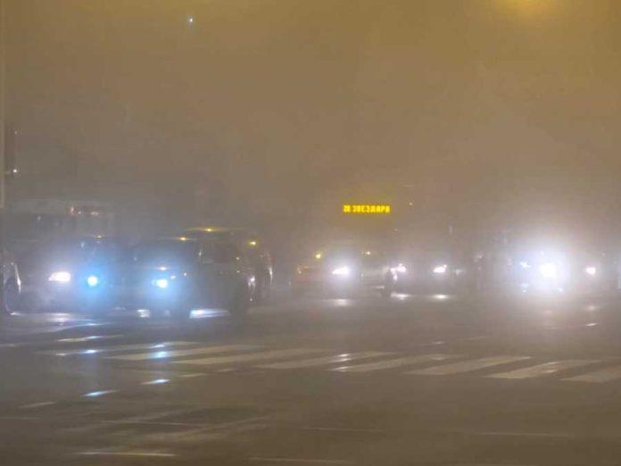 amss-upozorava:-vozite-oprezno-zbog-magle-i-mokrih-kolovoza