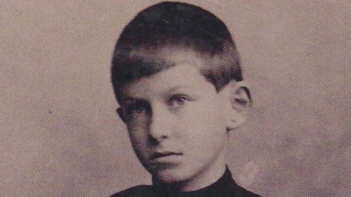 najpametniji-covek-koji-je-hodao-zemljom:-sa-11-godina-drzao-casove-profesorima-harvarda,-imao-je-iq-250-i-tragicnu-pricu-(video)