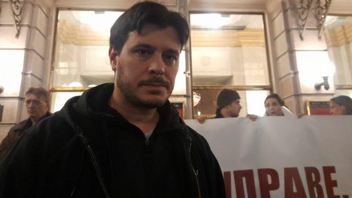 milos-vojnovic:-politicka-volja-je-da-sabacko-pozoriste,-i-narodno,-i-sve-druge-ustanove-kulture-propadnu,-ali-mi-nastavljamo-nasu-borbu