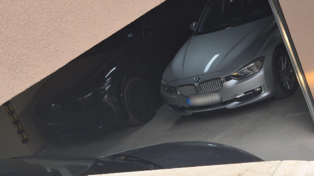 Криминална-група-продавала-луксузна-возила-која-је-украла-у-Немачкој-и-Швајцарској,-ухапшена-четворица-осумњичених