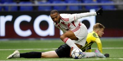 majstore,-kako-si-ovo-uspeo?!-imamo-promasaj-godine-u-ligi-sampiona-(video)