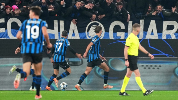 Бергамо-слави-Де-Кетелареа-–-Аталанта-после-преокрета-сломила-Челси