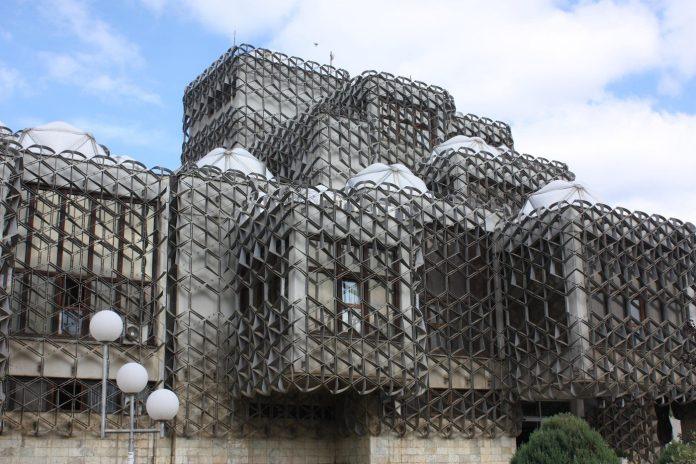 minimalna-bruto-plata-na-kosovu-bice-425-evra