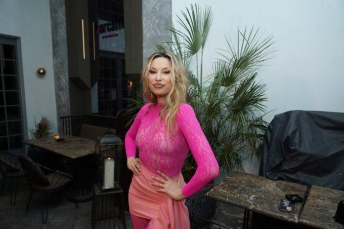 rada-manojlovic-kupila-stan-posle-18-godina!-otvorila-vrata-luks-nekretnine-na-vozdovcu!-(galerija)