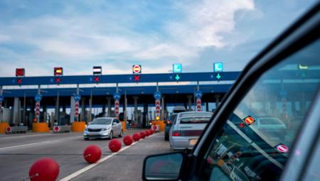 turisti-u-panici-na-granicama-eu-–-vise-taksi,-vece-kazne,-duze-kontrole-na-granicama