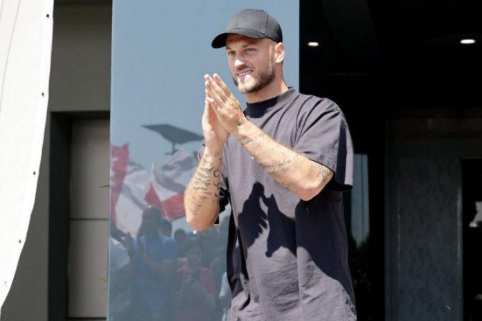 dize-se-prasina-pred-sturm:-dragovic-“pecnuo”-grobare,-arnautovic-mu-odmah-odgovorio!