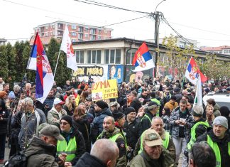 BLOG UŽIVO „Ili oni ili mi“: Studenti preplavili Novi Pazar, počele blokade magistrala i ključnih saobraćajnica blog-uzivo-„ili-oni-ili-mi“:-studenti-preplavili-novi-pazar,-pocele-blokade-magistrala-i-kljucnih-saobracajnica