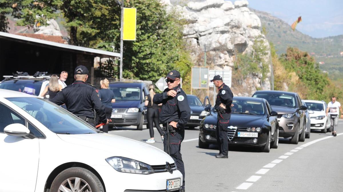 teska-saobracajka-na-putu-niksic-–-podgorica-ima-mrtvih-i-povredenih teska-saobracajka-na-putu-niksic-–-podgorica-ima-mrtvih-i-povredenih