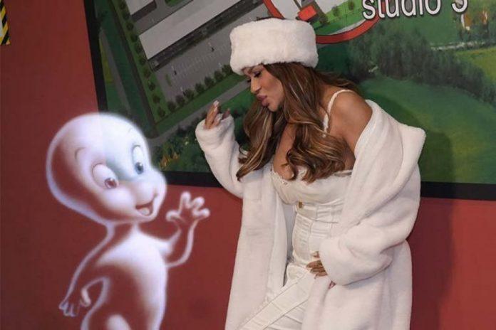 kasper-stize-u-srbiju,-mina-kostic-spremna-da-doceka-njegovu-porodicu:-pevacica-uzburkala-javnost-najnovijim-informacijama!-(video)