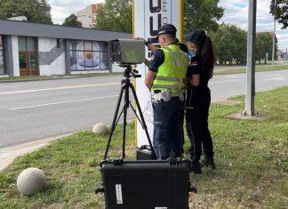 OD 10.000 DO 120.000 PA I NA ROBIJU! Vozači će i za ovo dobijati PLAVI KOVERAT jer novi radari vide sve! Kazne stižu i bez prisustva policije! EVO I TARIFA od-10000-do-120.000-pa-i-na-robiju!-vozaci-ce-i-za-ovo-dobijati-plavi-koverat-jer-novi-radari-vide-sve!-kazne-stizu-i-bez-prisustva-policije!-evo-i-tarifa