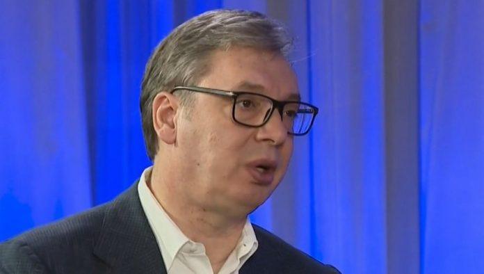 predsednik-vucic-podsetio-na-nemile-dogadaje-u-nisu:-“znaju-da-kradu-toalet-papir-u-skupstini,-ali-ne-i-da-dovedu-investitore”