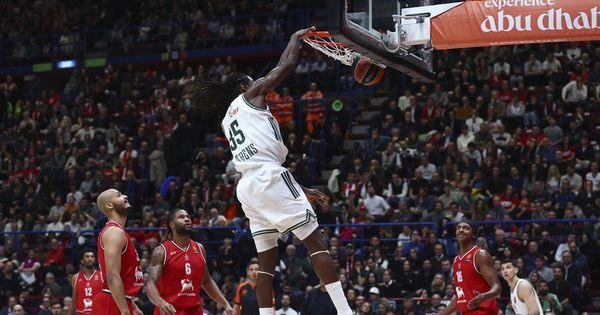 milano-i-panatinaikos-odmerili-snage-u-evroligi-/galerija/