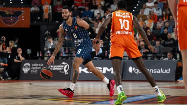 Валенсија-наставила-импресиван-низ-на-домаћем-паркету,-Ефес-тоне-све-дубље