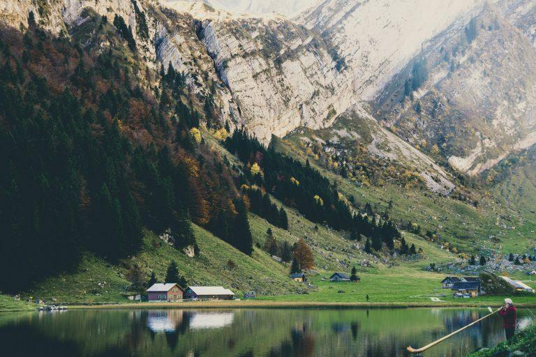 unesko-odao-pocast-svajcarskom-jodlovanju-dodavanjem-na-listu-kulturne-bastine unesko-odao-pocast-svajcarskom-jodlovanju-dodavanjem-na-listu-kulturne-bastine