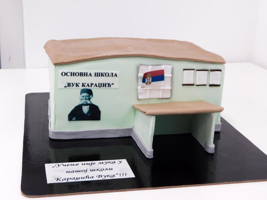 obelezeno-60-godina-rada-os-“vuk-karadzic”-u-loznici:-razvojni-put-u-slikama-–-izlozba-u-inovacionom-centru-traje-nedelju-dana obelezeno-60-godina-rada-os-“vuk-karadzic”-u-loznici:-razvojni-put-u-slikama-–-izlozba-u-inovacionom-centru-traje-nedelju-dana