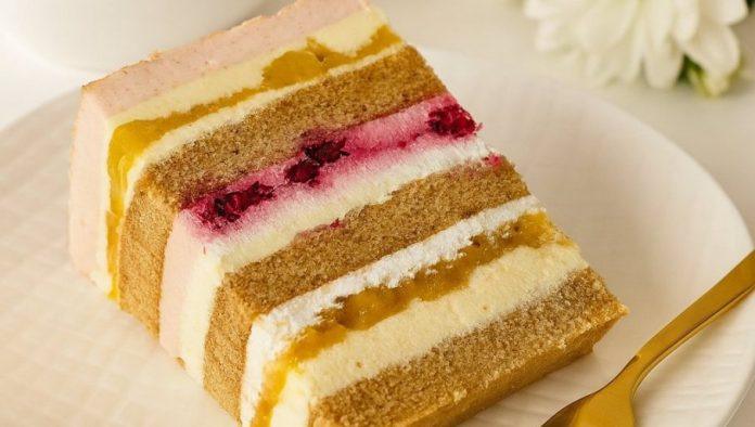 posna-mango-malina-torta:-savrsena,-lagana-i-vocna-torta