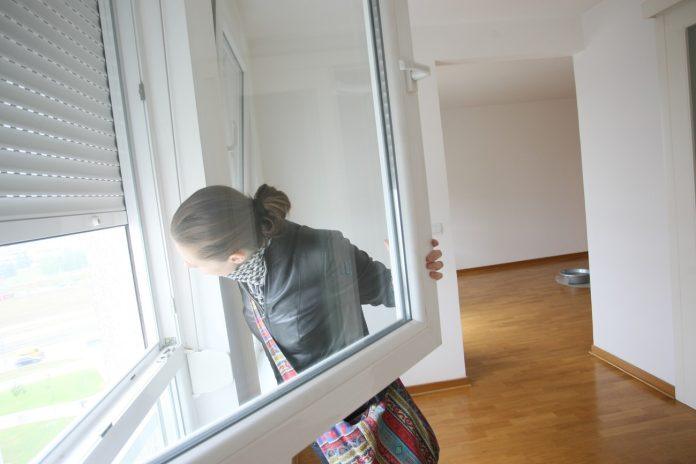 vucic:-podneto-do-sada-vise-od-120.000-prijava-za-legalizaciju-imovine,-najvise-za-kuce