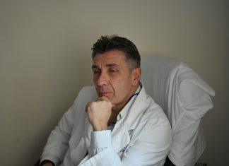 Čuveni srpski hirurg Vladimir Dugalić dobio otkaz u Kliničkom centru Srbije cuveni-srpski-hirurg-vladimir-dugalic-dobio-otkaz-u-klinickom-centru-srbije