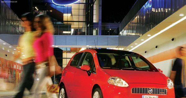 vozac-fijat-grande-punta-proslavio-je-prelazak-sa-799999-na-800.000-kilometara-videom-koji-je-postao-viralan-/video/