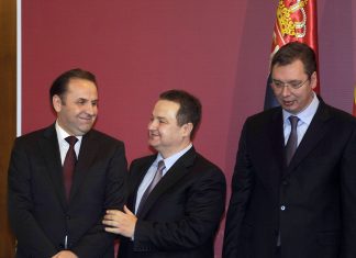 Kratka priča o tome kako je Vučić „demolirao“ koalicione partnere: Brojke kažu da je Dačiću i Ljajiću bilo daleko bolje sa „žutima“ kratka-prica-o-tome-kako-je-vucic-„demolirao“-koalicione-partnere:-brojke-kazu-da-je-dacicu-i-ljajicu-bilo-daleko-bolje-sa-„zutima“