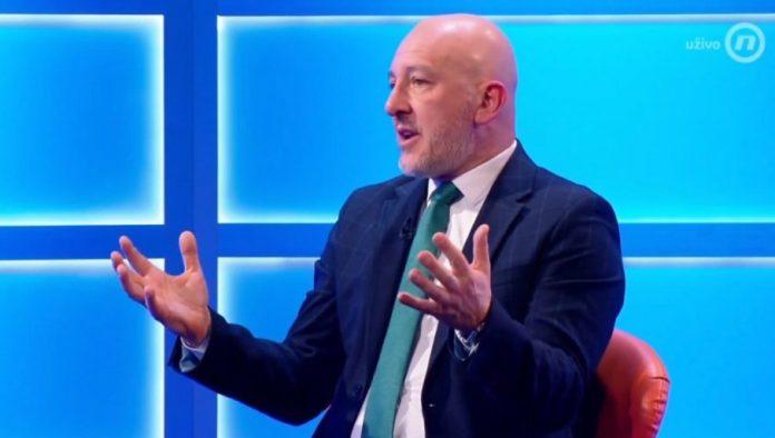 oslobodio-siptarske-koljace-srpskih-zena-i-dece:-sada-sa-nove-s-daje-instrukcije-tuziocima-da-hapse-vucica-(video)