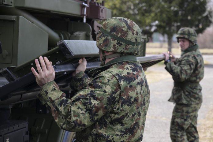 obuka-na-najmocnijim-pvo-sistemima-u-vojsci-srbije:-savremeni-sistem-fk-3-jaca-protivvazduhoplovnu-odbranu-i-sposobnost-zastite-vazdusnog-prostora-(foto)