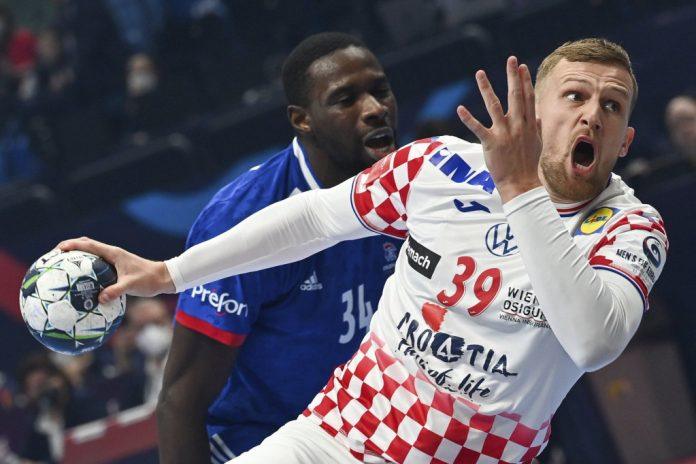 sramota:-rukometasi-hrvatske-docekani-uz-ustaske-usklike-i-zabranjenu-pesmu-tompsona!