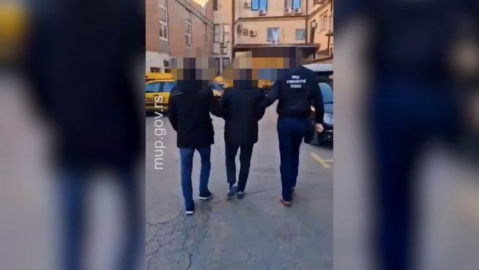 nova-akcija-u-borbi-protiv-korupcije-uhapseno-troje-zbog-sumnje-da-su-proneverili-31,5-miliona!