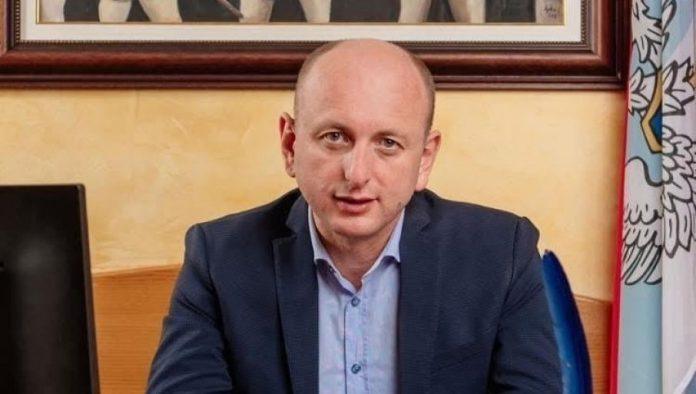 vucic-o-knezevicu:-zasluzuje-postovanje-svakog-srbina-zbog-borbe-za-srpske-interese