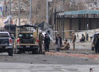 (FOTO) GORI PAKISTAN! Pobunjenici napali škole, banke i pijace i preuzeli kontrolu nad policijskom stanicom, desetine MRTVIH (foto)-gori-pakistan!-pobunjenici-napali-skole,-banke-i-pijace-i-preuzeli-kontrolu-nad-policijskom-stanicom,-desetine-mrtvih